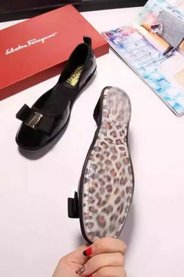 Ferragamo Shallow mouth flat shoes Women--012